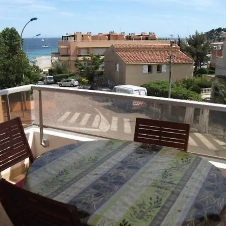 Lägenhet Beau 2 Pieces Proche Et Vue *